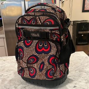 Tilami Backpack with Retractable Handle and Wheels